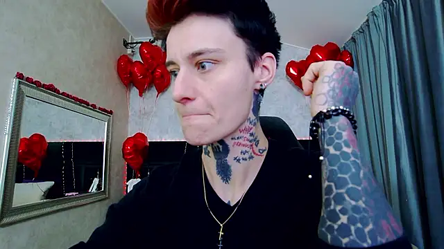 Snapshot of KennyXSX chatting on February 1, 4:05 pm KennyXSX online show from February 1, 4:05 pm