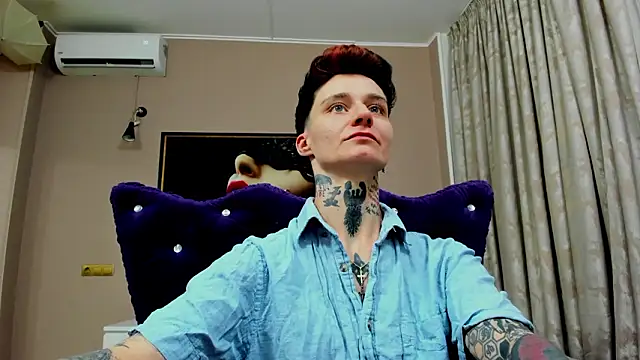 Snapshot of KennyXSX chatting on February 9, 5:28 pm KennyXSX online show from February 9, 5:28 pm