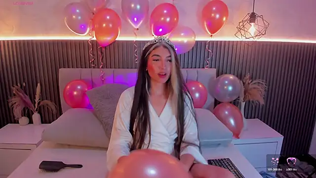 CharloteBrown  online show from January 16, 4:16 am