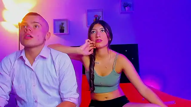 Max and pandora online show from January 8, 7:38 pm