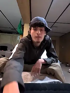 B8RHUNG online show from January 18, 1:09 am