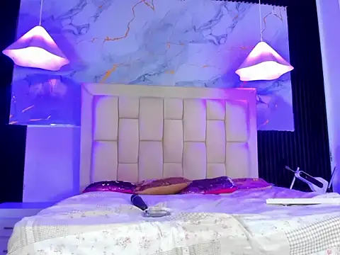 Carla evans  online show from January 6, 2:54 pm