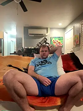 Studmuffin4you online show from January 14, 4:51 am