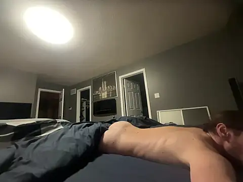 Snapshot of greeneyed81 chatting on February 14, 8:00 am greeneyed81 online show from February 14, 8:00 am