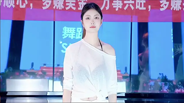 yueyutu888 online show from January 10, 10:17 am