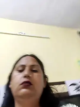 Hotmylips online show from May 16, 5:15 am