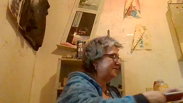 becky1111 online show from April 23, 12:29 pm