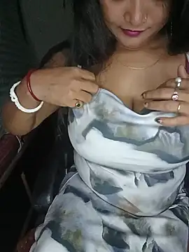 MAHI066 online show from June 19, 7:28 pm