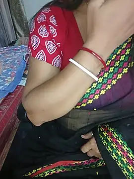 MAHI066 online show from June 23, 6:33 am
