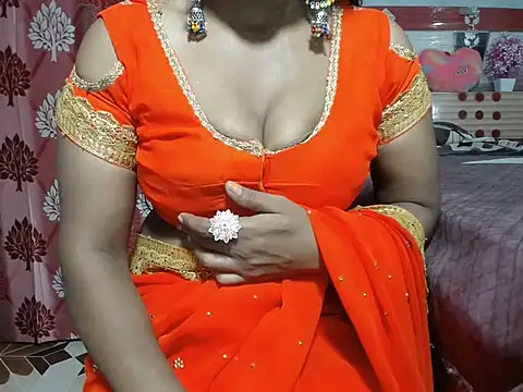 Snapshot of surbhi01 chatting on June 13, 9:57 pm surbhi01 online show from June 13, 9:57 pm