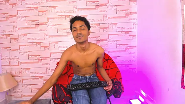 tiffanyy 777 online show from January 10, 1:13 pm