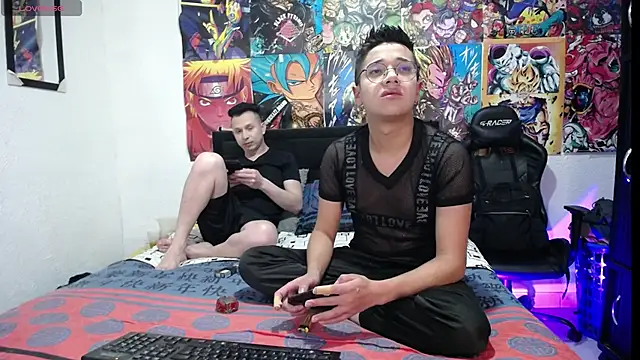 Snapshot of Golden_Boysx chatting on December 19, 12:06 am Golden Boysx online show from December 19, 12:06 am