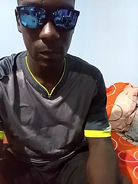 Inconitoj online show from January 8, 9:39 pm