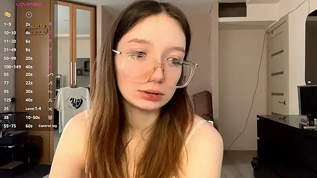 CletaMaciejewski online show from January 16, 8:40 am