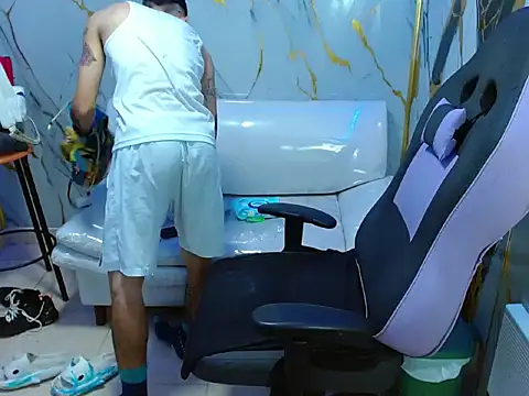 Boy tatto77 online show from April 24, 12:07 pm