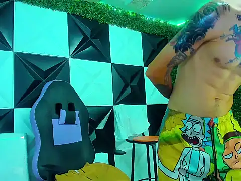 Boy tatto77 online show from June 8, 9:59 pm