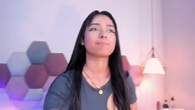 GahiaBelucci online show from February 23, 12:02 pm