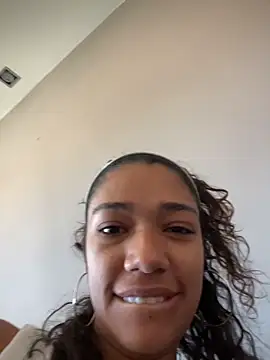 MikaScarlet online show from April 16, 10:49 am