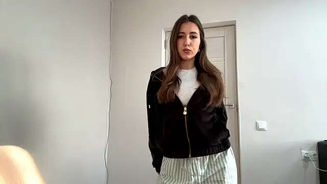 DeannaSuri online show from January 10, 1:24 pm