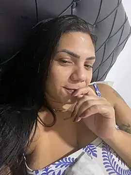 Nini  online show from January 17, 3:11 am