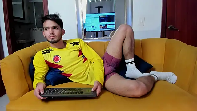 HarryFosster online show from April 4, 6:38 pm