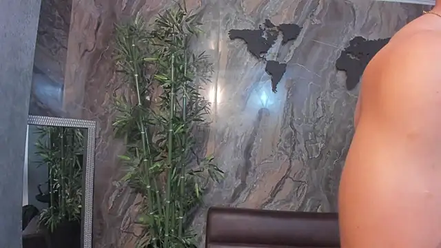 Noah Clarkk online show from February 18, 11:22 pm