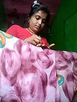 Snapshot of Cut_salni chatting on July 19, 2:48 am Cut salni online show from July 19, 2:48 am