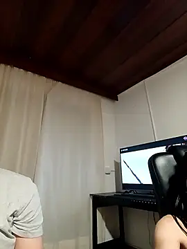 Snapshot of Nereya1 chatting on March 12, 10:38 pm Nereya1 online show from March 12, 10:38 pm