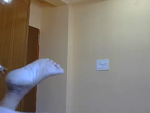 Parul Gulati online show from February 4, 10:32 am