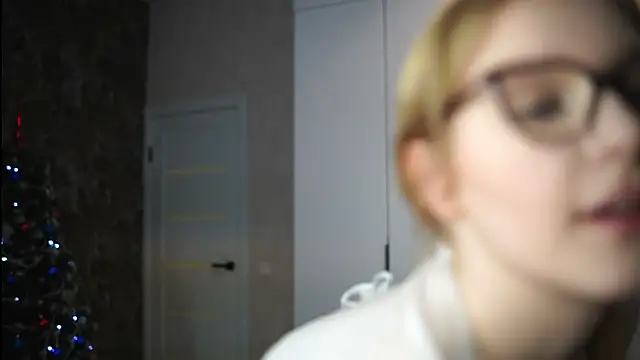 Kristy mysti online show from December 20, 5:31 pm