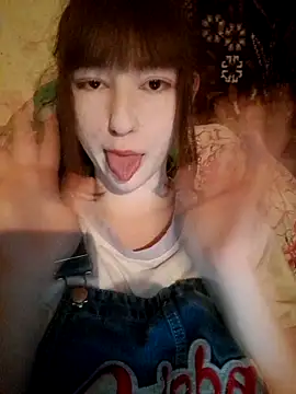Snapshot of Yoonhee_ki chatting on July 11, 9:38 pm Yoonhee ki online show from July 11, 9:38 pm