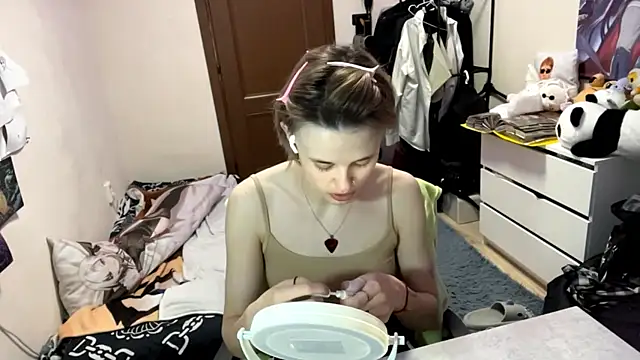 Carollforyou online show from April 19, 2:05 pm