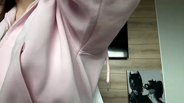 lisa montana online show from April 7, 8:26 am