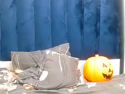 DarkBeauty33 online show from December 22, 11:29 am