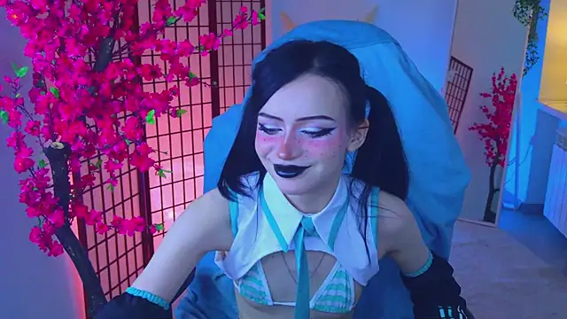 Snapshot of Dark_Diva chatting on February 24, 9:35 pm Dark Diva online show from February 24, 9:35 pm