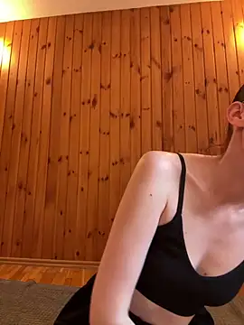 Snapshot of RussianGirls_ chatting on June 16, 1:25 pm RussianGirls online show from June 16, 1:25 pm