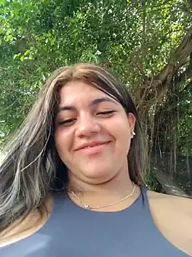 Ivy enjoy online show from April 4, 6:49 pm