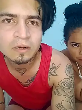 Snapshot of Fresa235 chatting on December 21, 8:05 pm Fresa235 online show from December 21, 8:05 pm