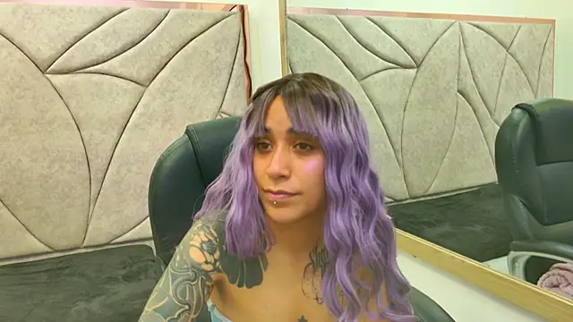 StaceyLeee online show from December 21, 6:37 pm