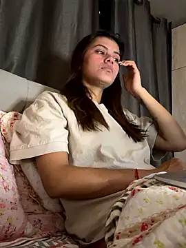 anna-evans09 online show from January 15, 10:31 am