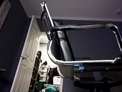 Cantgetenough0069 online show from March 1, 9:22 am