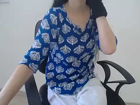 Farhana beautyfull online show from April 16, 4:57 am