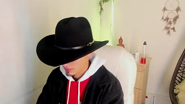 Aroon smith  online show from January 16, 1:37 pm