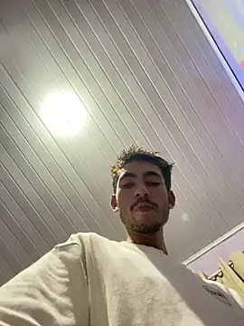 GuioficialBr online show from March 30, 9:43 am