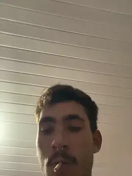 GuioficialBr online show from April 8, 3:50 am