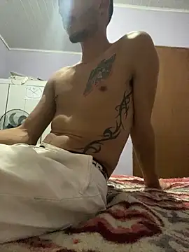 GuioficialBr online show from April 18, 11:49 pm