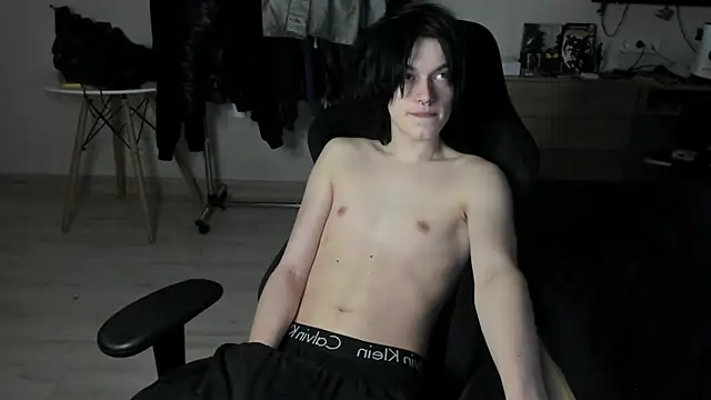 JohnGaliano online show from May 25, 9:43 pm
