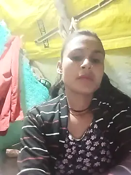 Cuty priti online show from February 1, 4:16 pm