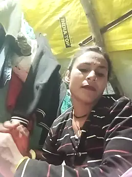 Cuty priti online show from February 4, 5:30 pm