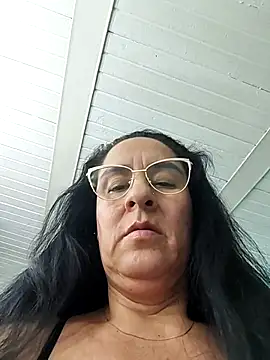 KiaraFoster online show from January 8, 2:14 am